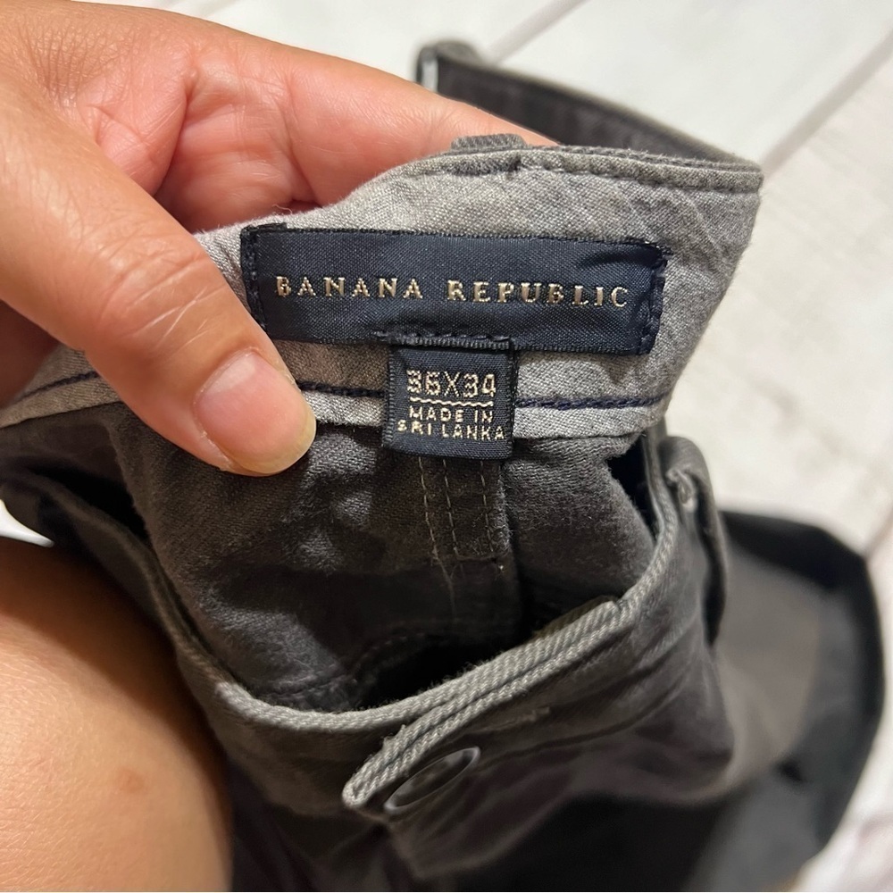 BANANA REPUBLIC Men’s Jeans grey/black super comfy relaxed fit jeans 36x34 EUC - Picture 14 of 14